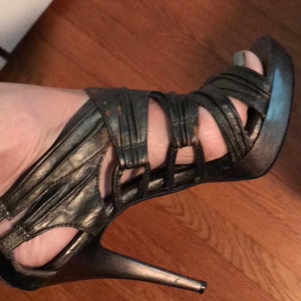 Carlos bronze platform heels